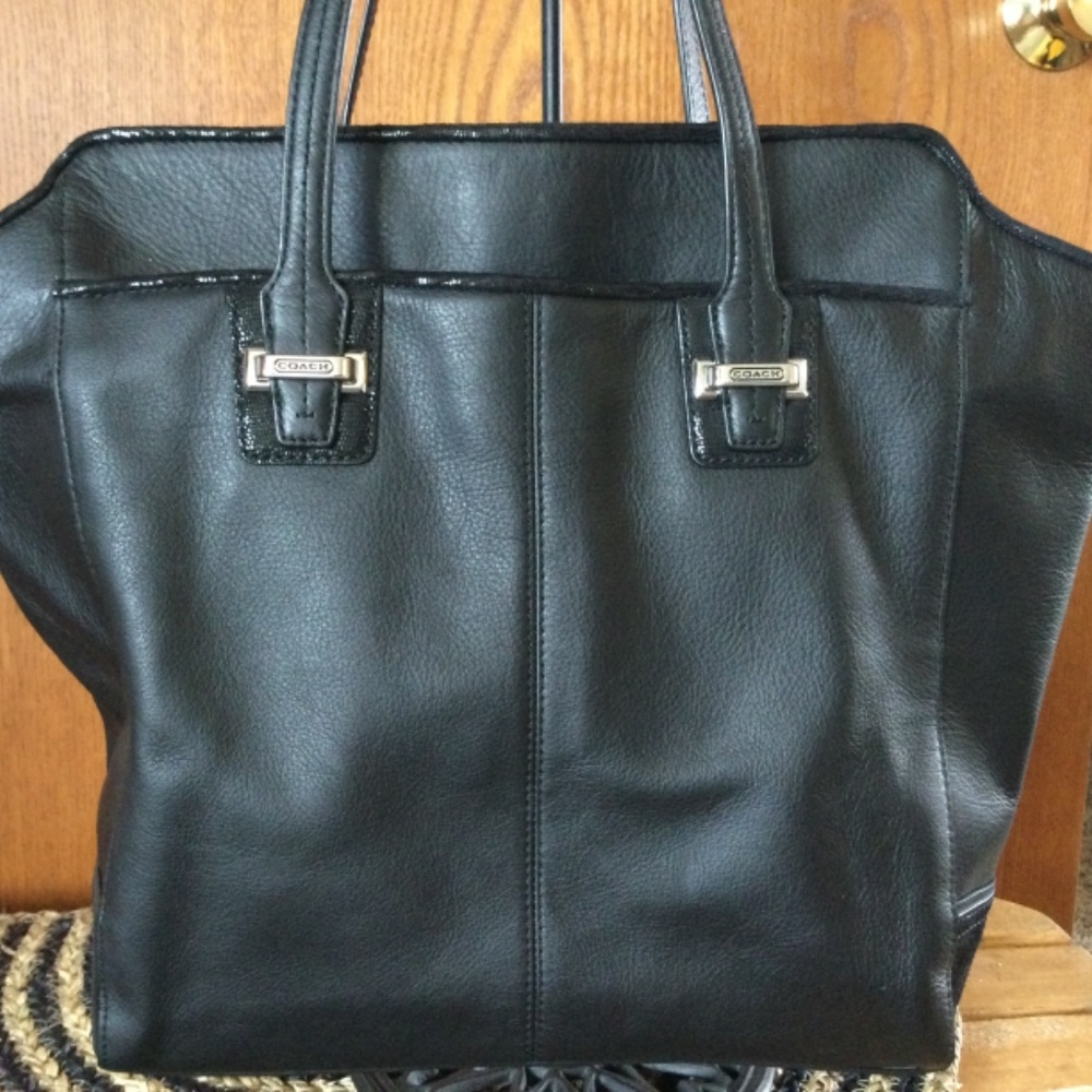 💥Coach Handbag💥 - Picture 5 of 10